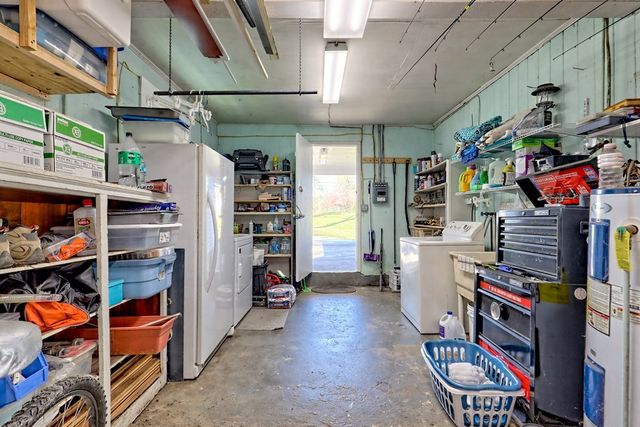 60 Tarrent Street, Andrews, NC 28901