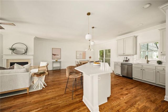 737 St Charles Avenue NE, Atlanta, GA 30306