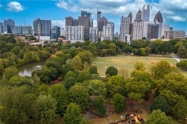 737 St Charles Avenue NE, Atlanta, GA 30306