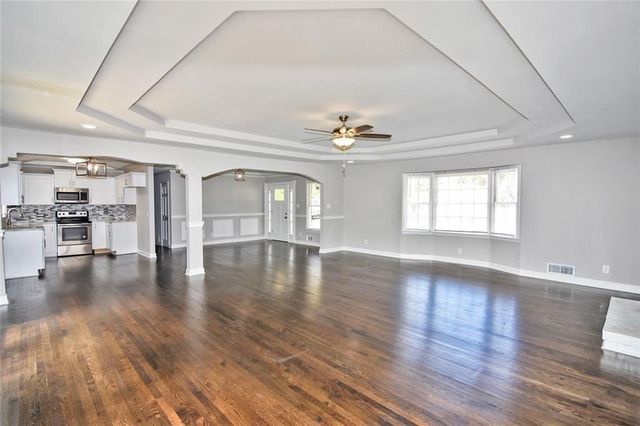 86 Regency Way SE, Mableton, GA 30126