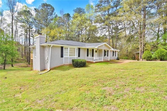 86 Regency Way SE, Mableton, GA 30126