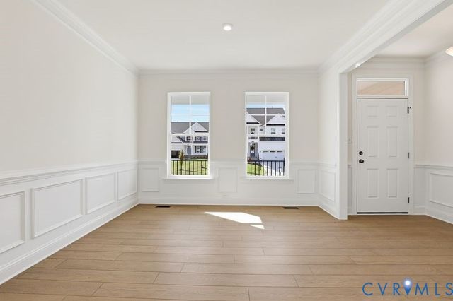 2512 Forget Me Not Ln, Glen Allen, VA 23060