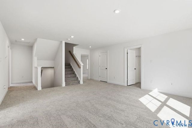 2512 Forget Me Not Ln, Glen Allen, VA 23060