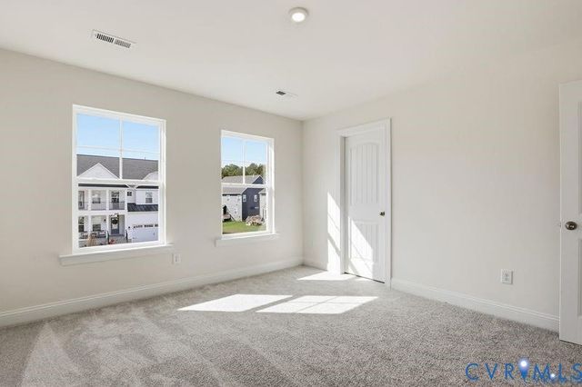 2512 Forget Me Not Ln, Glen Allen, VA 23060