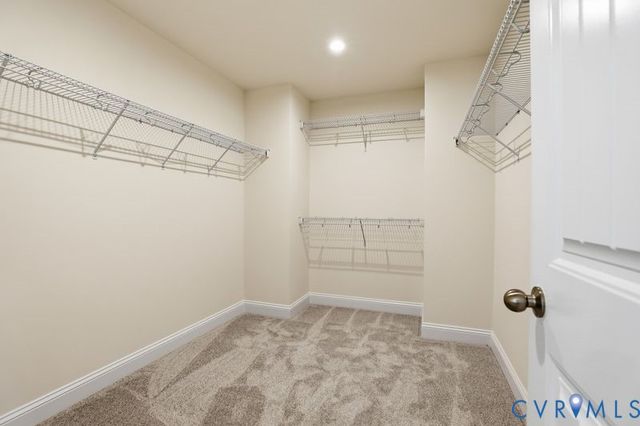 2512 Forget Me Not Ln, Glen Allen, VA 23060