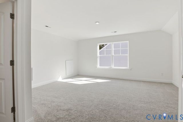 2512 Forget Me Not Ln, Glen Allen, VA 23060