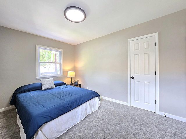 6169 W Spencer PLACE, Milwaukee, WI 53218