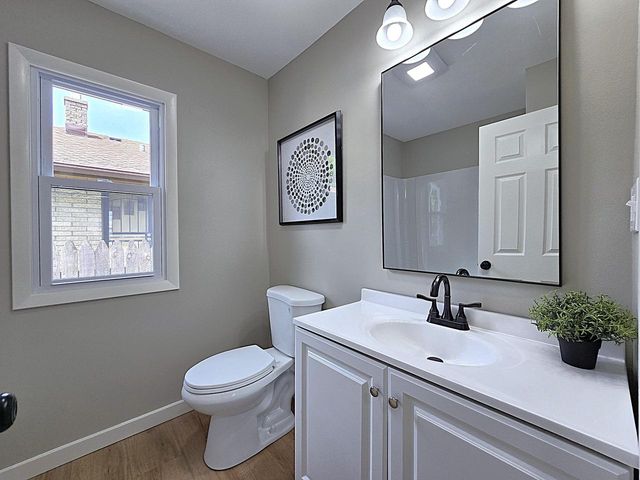 6169 W Spencer PLACE, Milwaukee, WI 53218