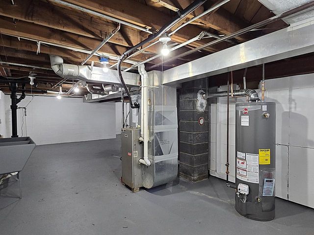 6169 W Spencer PLACE, Milwaukee, WI 53218