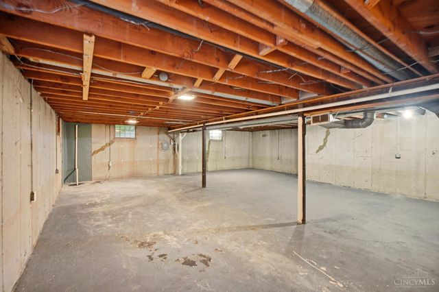 1037 Markley Road, Anderson Twp, OH 45230