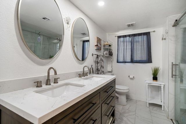 53511 Avenida Obregon, La Quinta, CA 92253