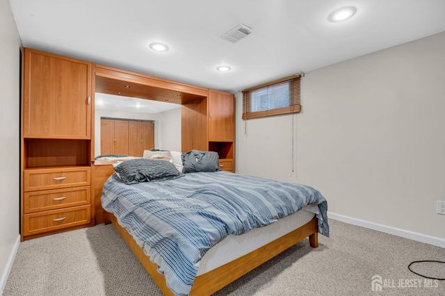 77 michael Road, Spotswood, NJ 08884