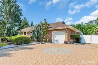 77 michael Road, Spotswood, NJ 08884
