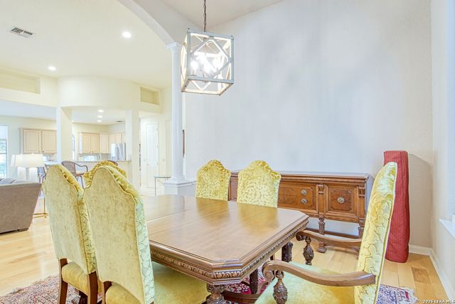 3607 Rustling Oaks, San Antonio, TX 78259