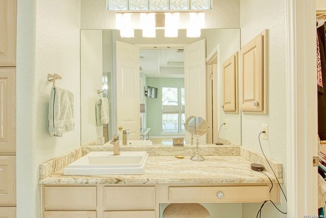 3607 Rustling Oaks, San Antonio, TX 78259