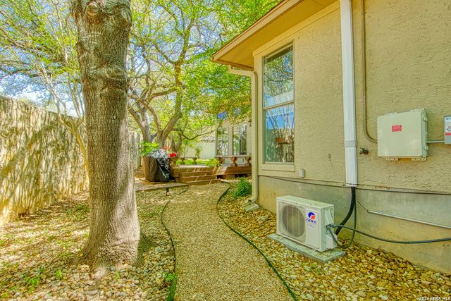 3607 Rustling Oaks, San Antonio, TX 78259