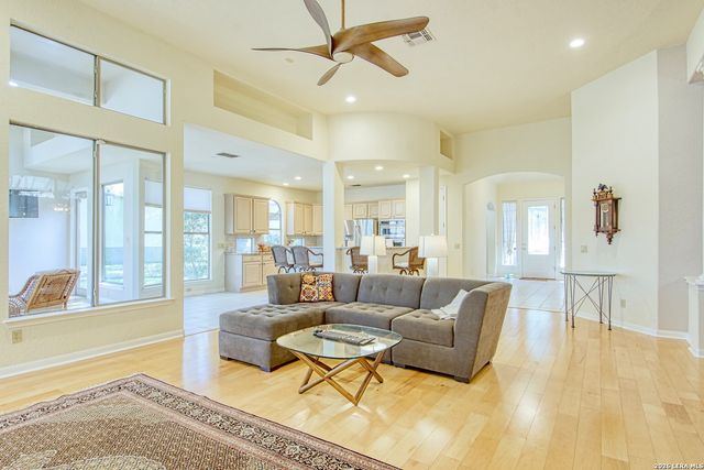 3607 Rustling Oaks, San Antonio, TX 78259