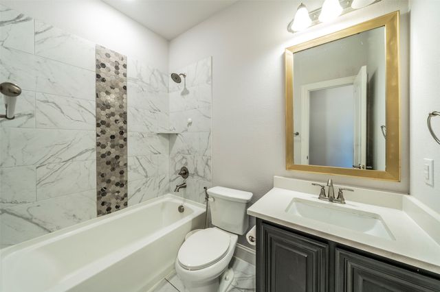 9489 Autumn Glen Drive, Frisco, TX 75033