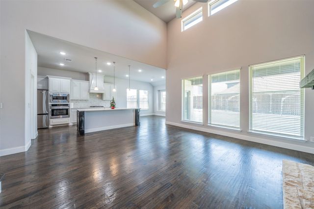 9489 Autumn Glen Drive, Frisco, TX 75033