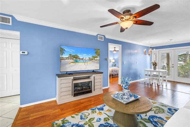 9224 MISSION OAKS BOULEVARD, Seminole, FL 33776