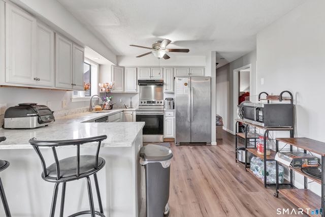 71 Cliff Street, Naugatuck, CT 06770