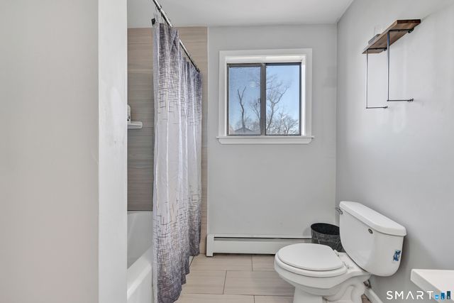 71 Cliff Street, Naugatuck, CT 06770