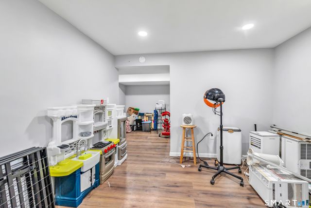 71 Cliff Street, Naugatuck, CT 06770