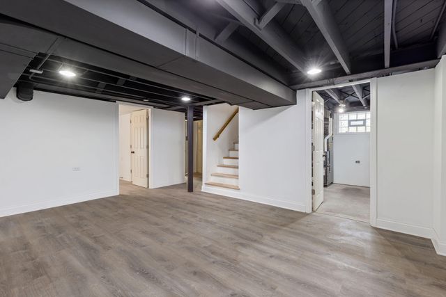 4224 W 10th Avenue, Gary, IN 46404