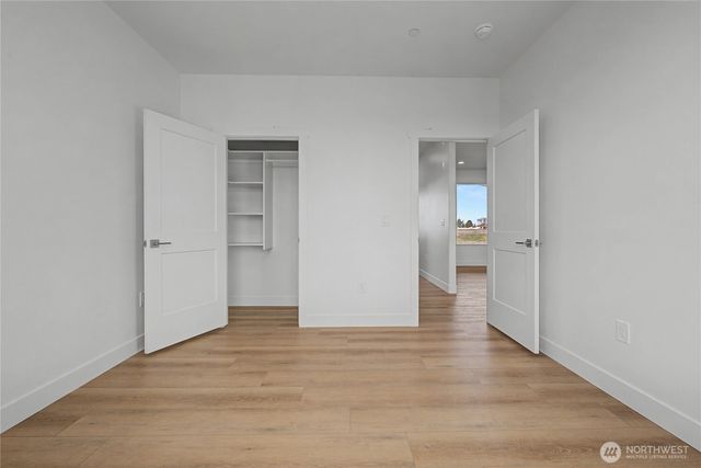 2920 NE Rd H, Moses Lake, WA 98837