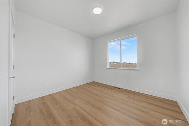 2920 NE Rd H, Moses Lake, WA 98837