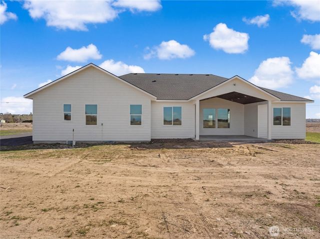 2920 NE Rd H, Moses Lake, WA 98837