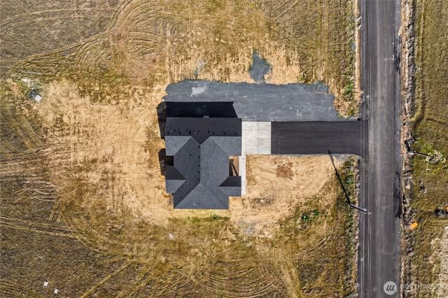 2920 NE Rd H, Moses Lake, WA 98837