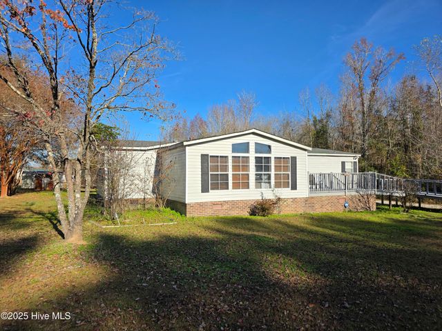 2682 Pleasant Plains Church Road, Whiteville, NC 28472