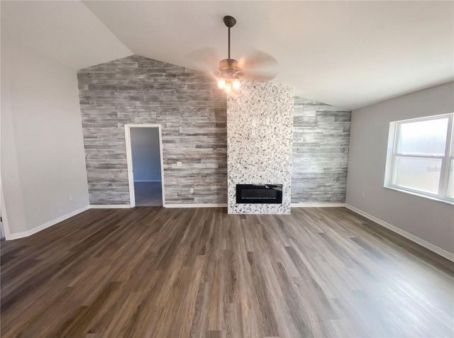 12126 MILLINGTON AVENUE, Weeki Wachee, FL 34614