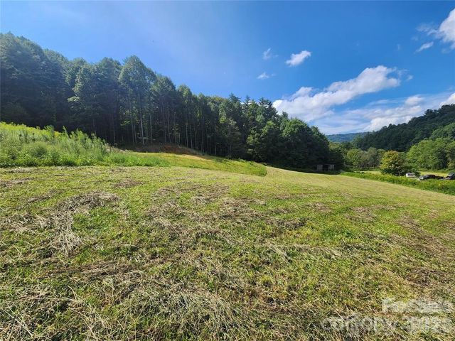 5570 Meadow Fork Road, Hot Springs, NC 28743