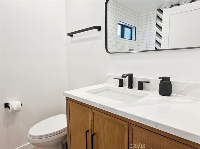 363 W Yorba, Palm Springs, CA 92262