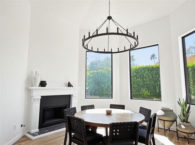 363 W Yorba, Palm Springs, CA 92262