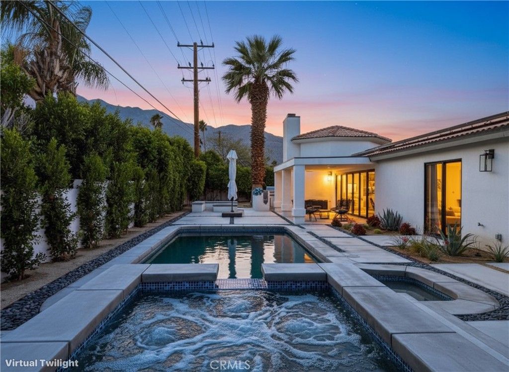 363 W Yorba, Palm Springs, CA 92262
