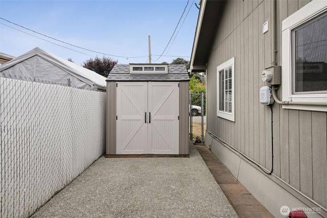 2921 Fredricksen Street, Enumclaw, WA 98022