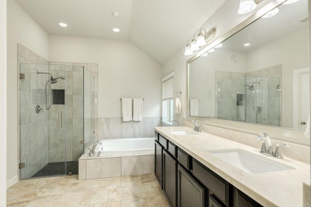 3406 Lake Court, Iowa Colony, TX 77583