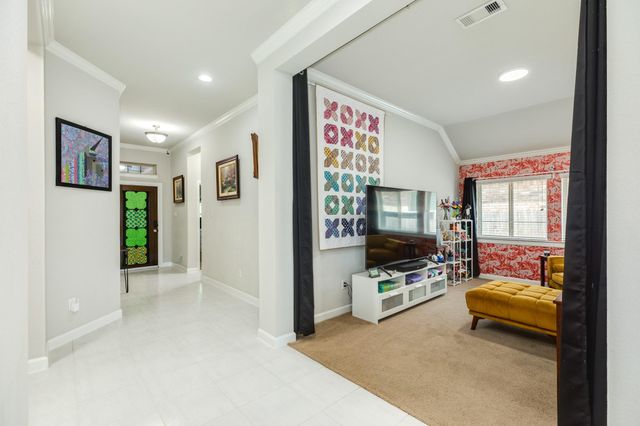 3406 Lake Court, Iowa Colony, TX 77583