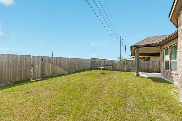 3406 Lake Court, Iowa Colony, TX 77583