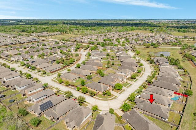 3406 Lake Court, Iowa Colony, TX 77583