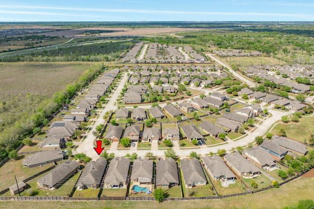 3406 Lake Court, Iowa Colony, TX 77583