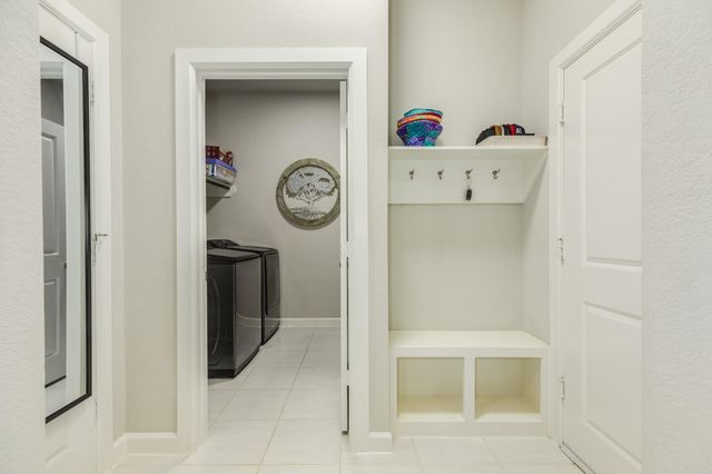 3406 Lake Court, Iowa Colony, TX 77583