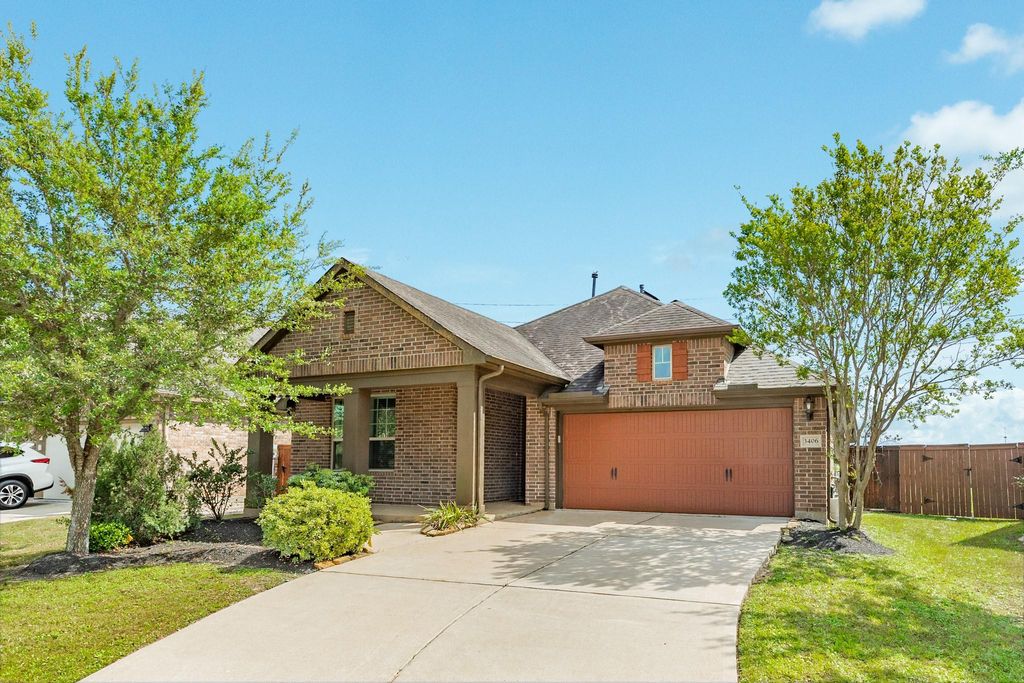 3406 Lake Court, Iowa Colony, TX 77583