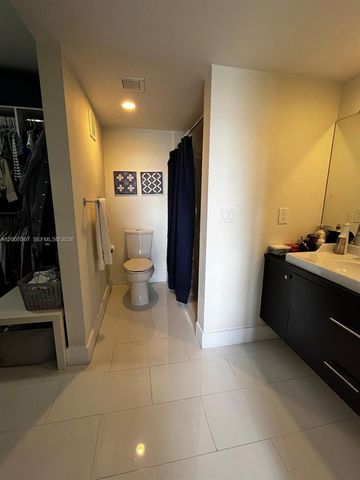 1518 Whitehall Dr 104, Davie, FL 33324