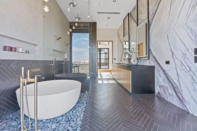 4816 Pecan Chase, Austin, TX 78738