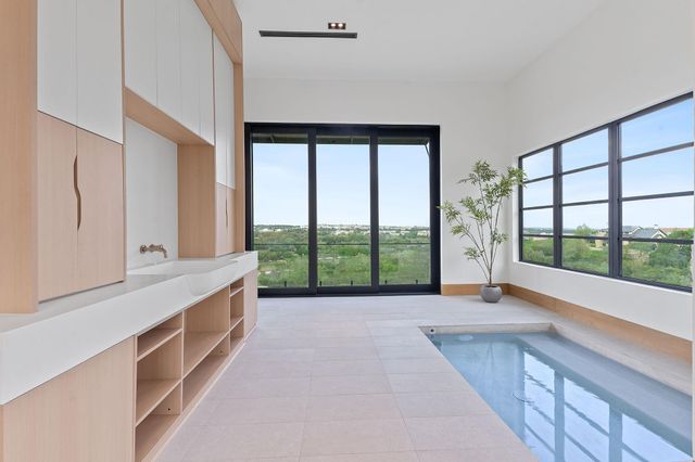 4816 Pecan Chase, Austin, TX 78738