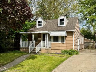911 S Wilson Avenue, Royal Oak, MI 48067